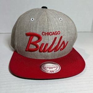 Vintage Chicago Bulls hat
